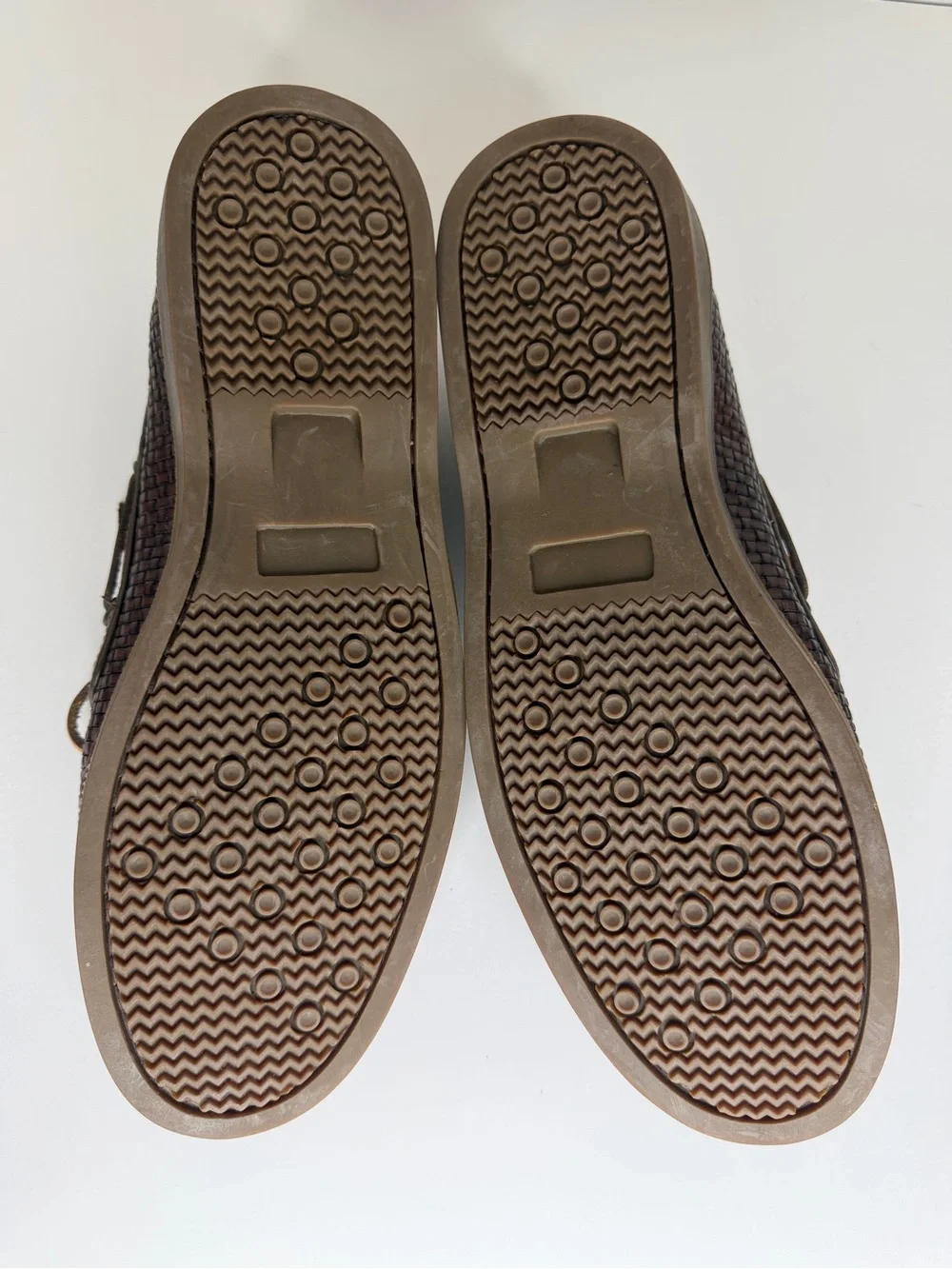 Tommy Bahama Brown Woven Leather Boat Shoes men size 11D casual lace up